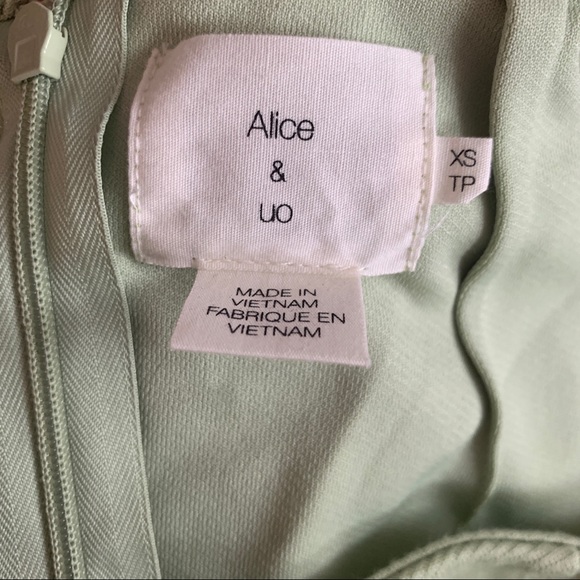 Urban outfitters light green skirt - Picture 4 of 5